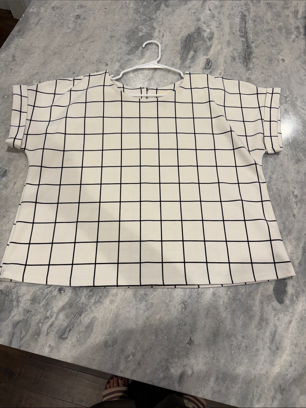 MELLODAY Cream Short Sleeve Grid-Print Top